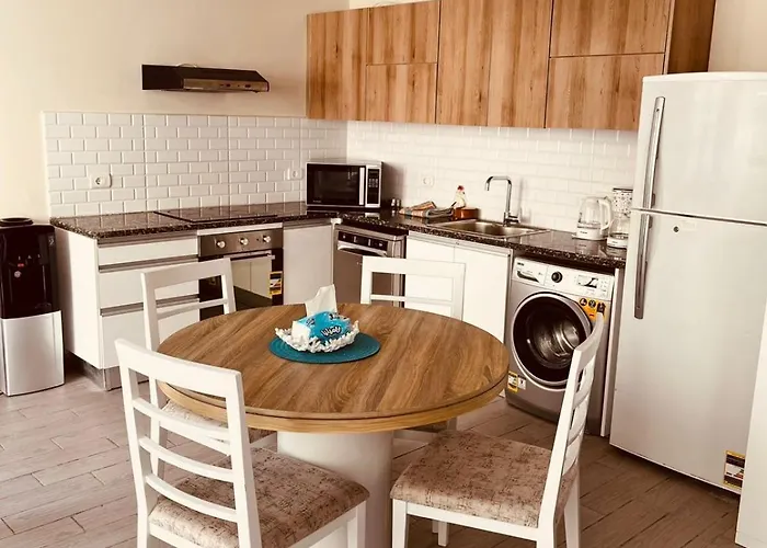 2br Ground Floor With Heated Pool In Bali El Gouna